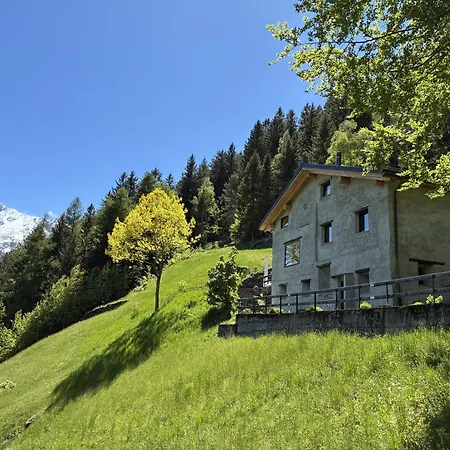 The View, Alleinstehendes 4½ Zi Berghaus Oberhalb