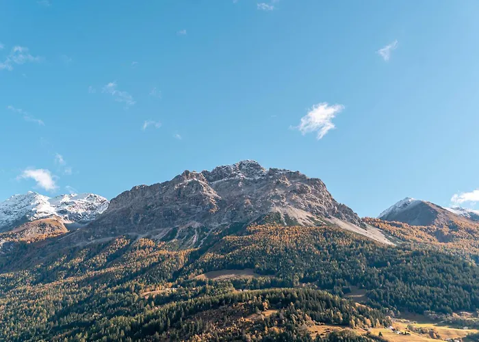 Vakantiehuis The View, Alleinstehendes 4½ Zi Berghaus Oberhalb *