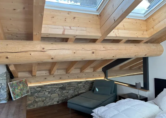 The View, Alleinstehendes 4½ Zi Berghaus Oberhalb Сasa de vacaciones