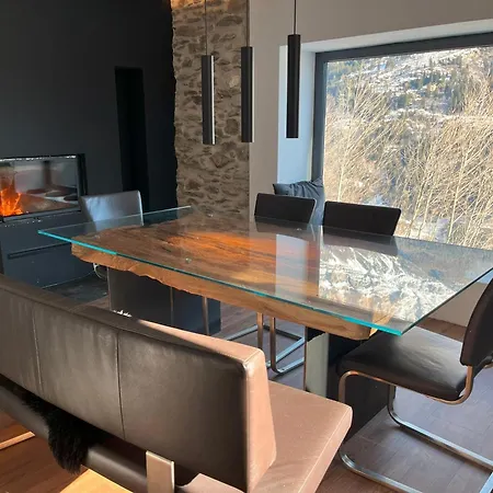 The View, Alleinstehendes 4½ Zi Berghaus Oberhalb Hébergement de vacances *