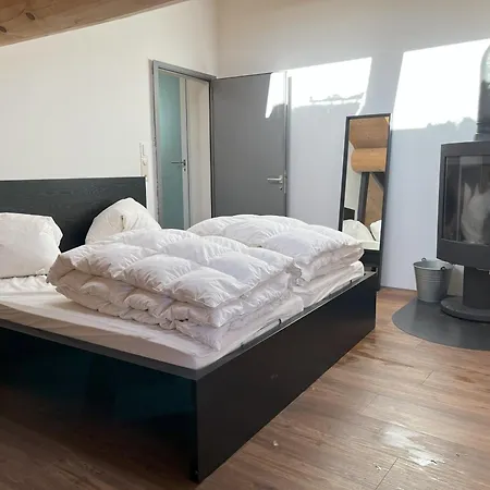 The View, Alleinstehendes 4½ Zi Berghaus Oberhalb Hébergement de vacances *